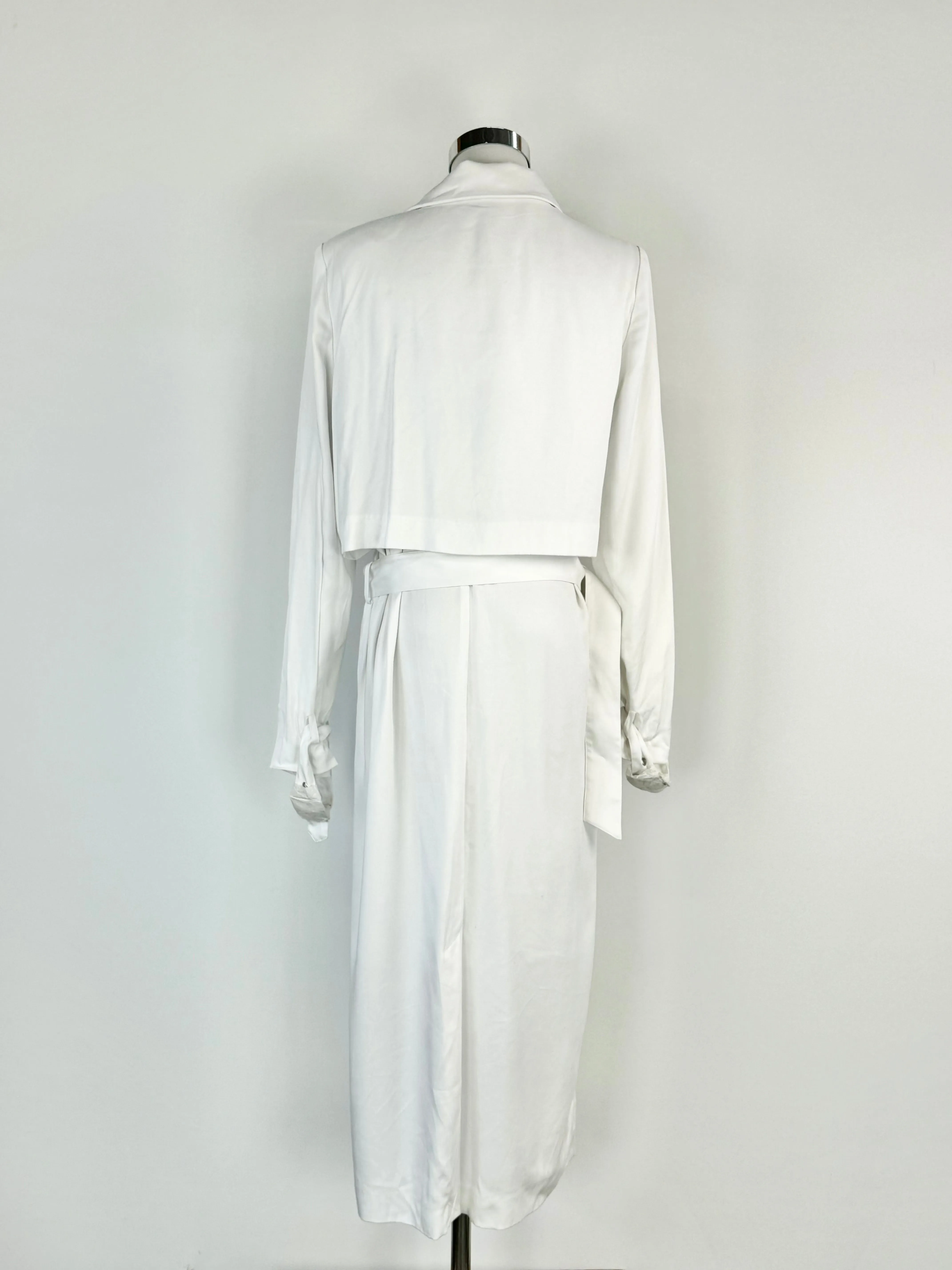 2NDDAY White Trench Coat NWT - AU8