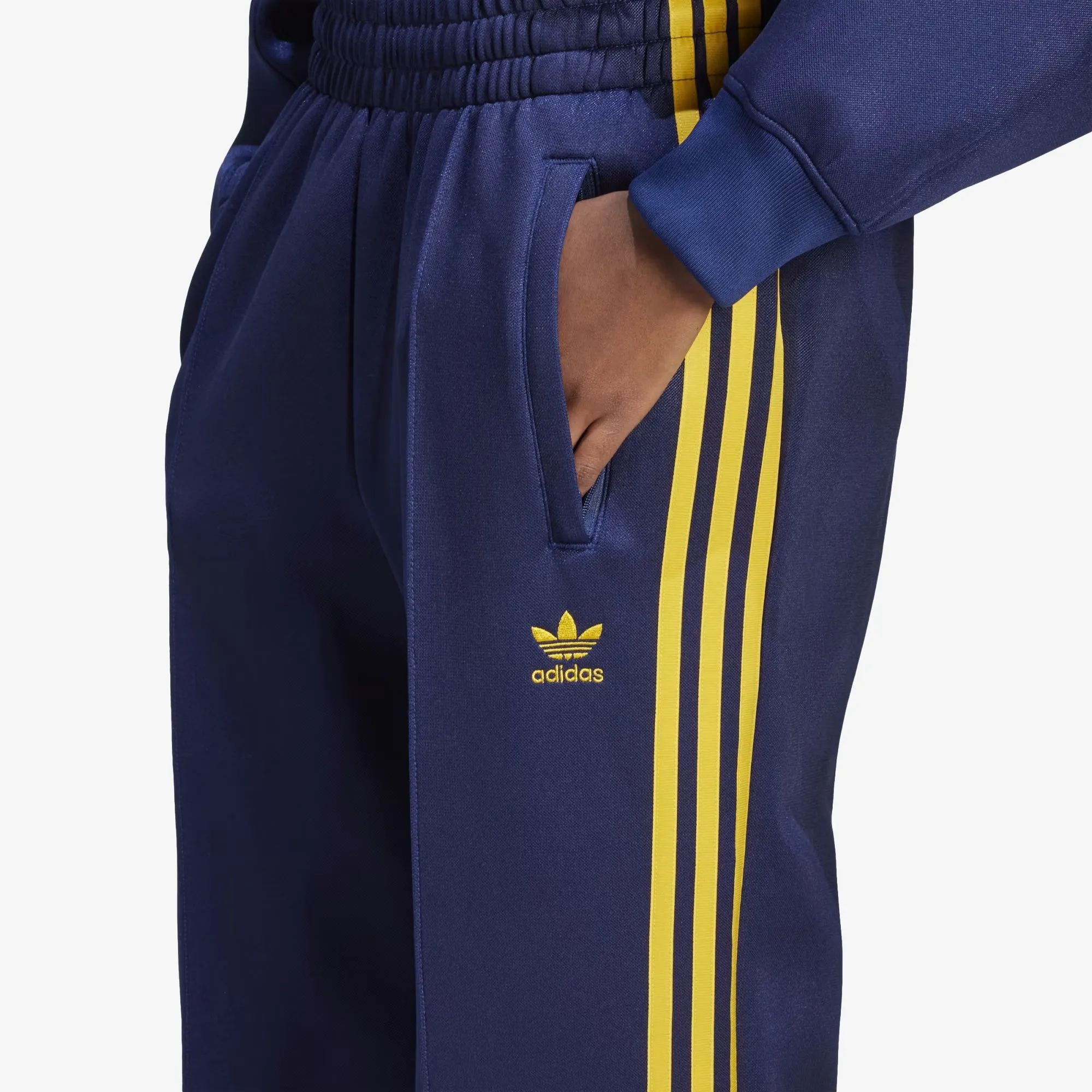 Adidas Originals | ADICOLOR CLASSICS OVERSIZED SST TRACK PANTS  { DARK BLUE