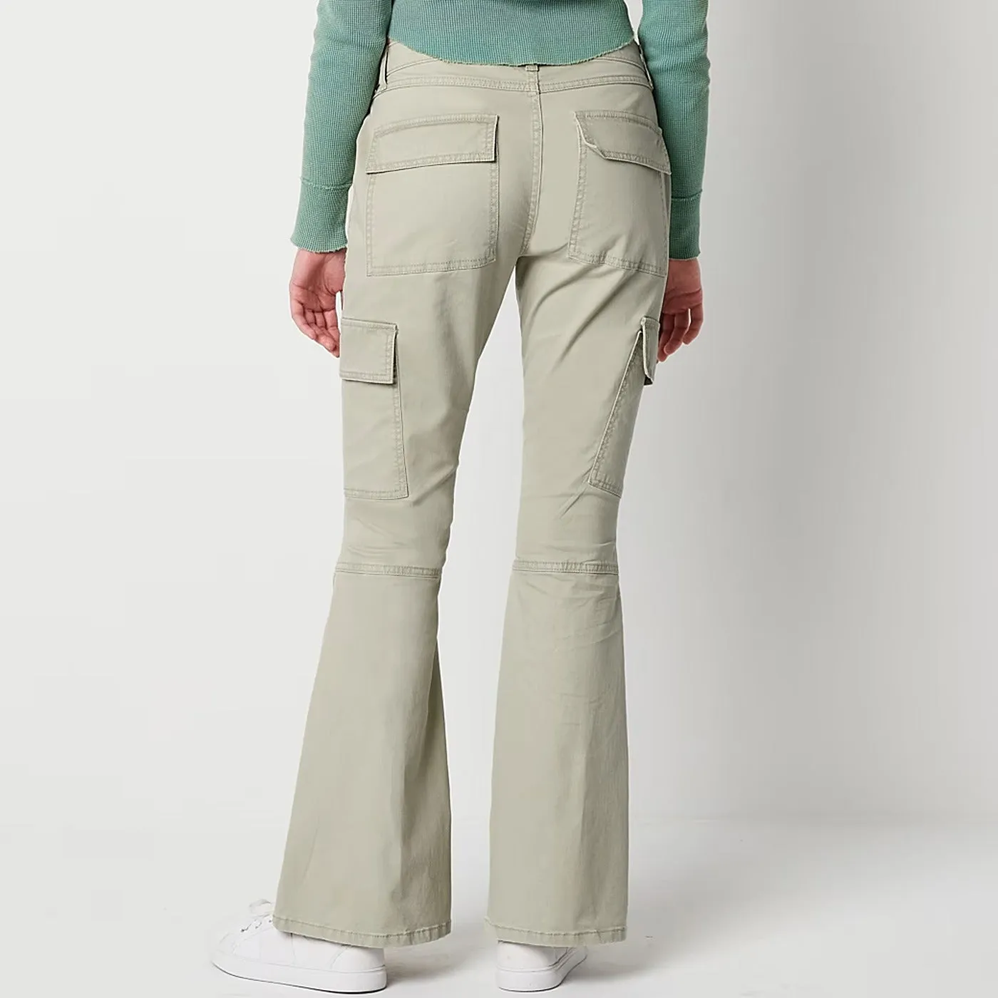 Arzna Flared Cargo Cream Pants