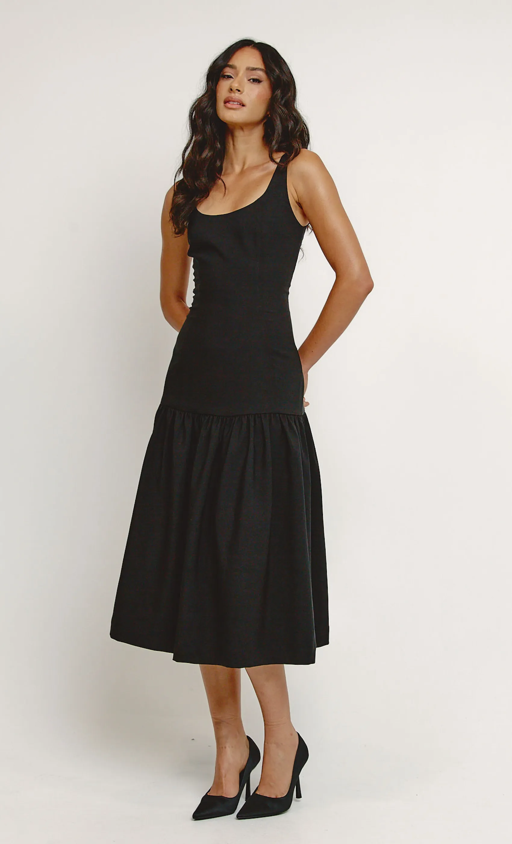 Black Drop Waist Midaxi Dress