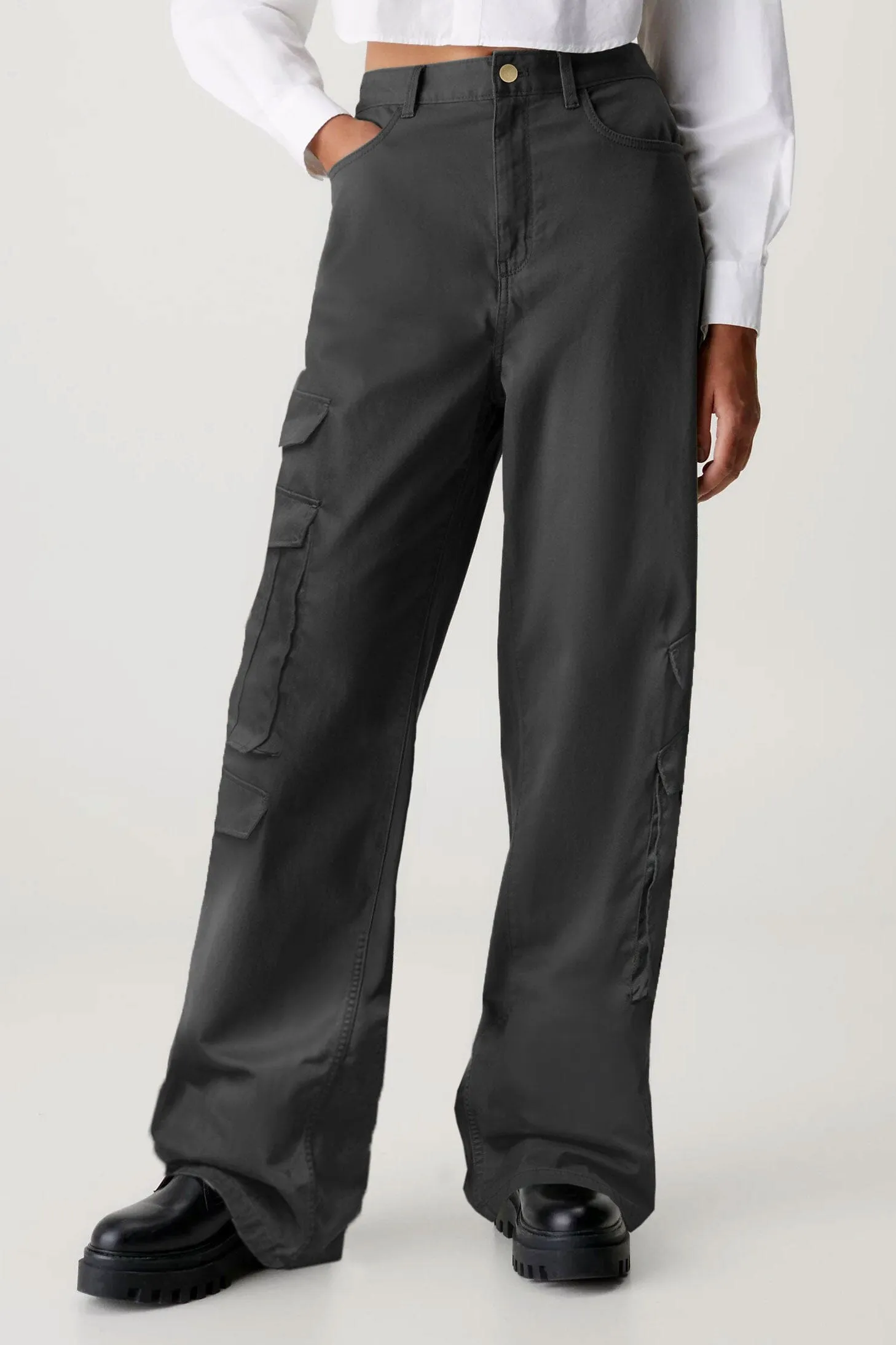 East West Women’s Wide Leg Cargo Pants