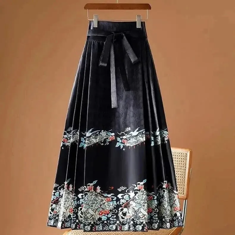 Elegant Chinese Style Pleated Maxi Skirt with Horse Face Print