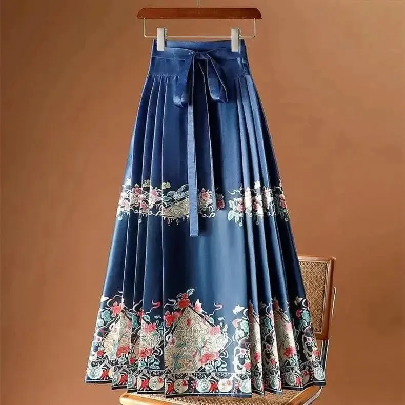 Elegant Chinese Style Pleated Maxi Skirt with Horse Face Print