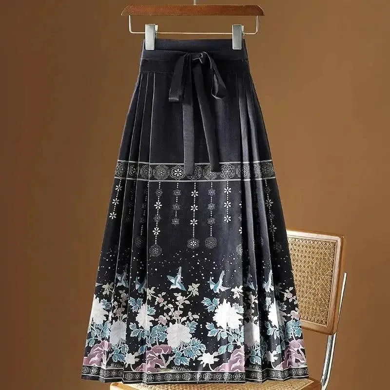 Elegant Chinese Style Pleated Maxi Skirt with Horse Face Print