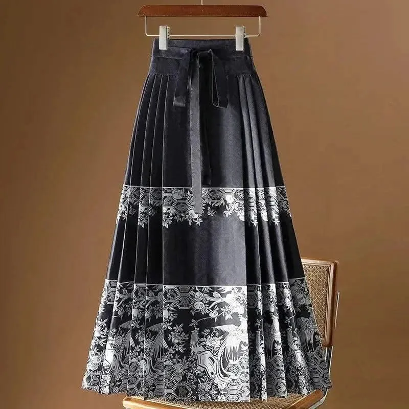 Elegant Chinese Style Pleated Maxi Skirt with Horse Face Print