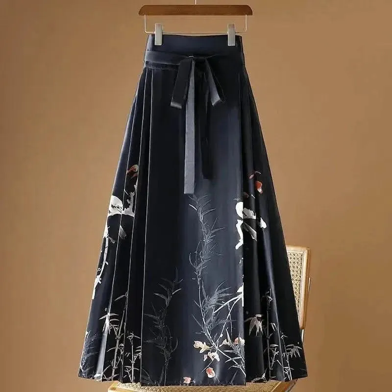 Elegant Chinese Style Pleated Maxi Skirt with Horse Face Print