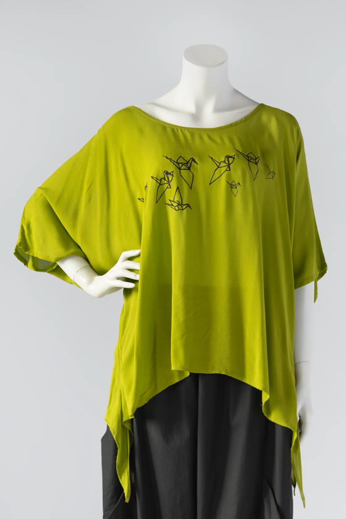 Laiwahina Top in Lime Origami Delphi