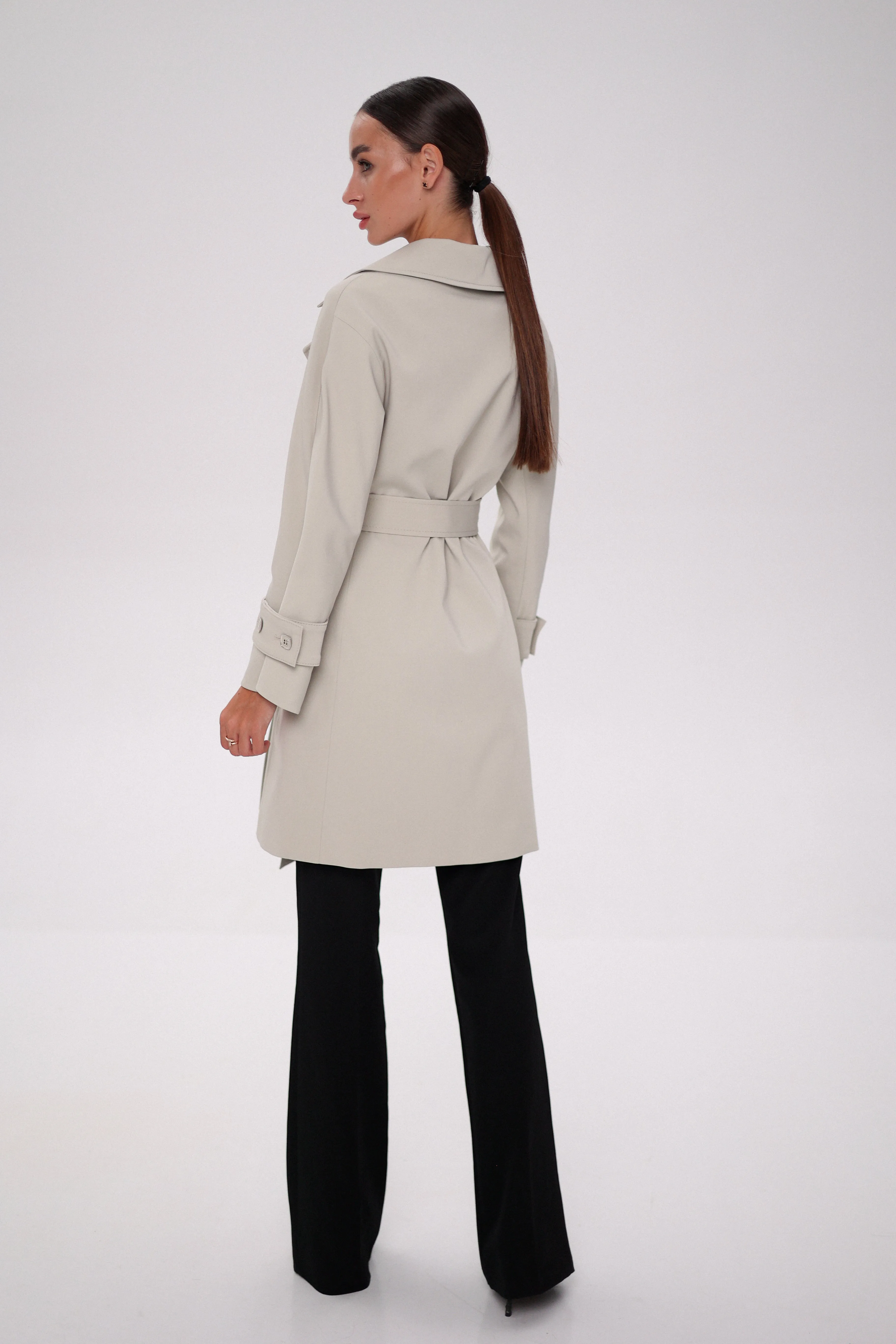 London Trench Coat in Dove