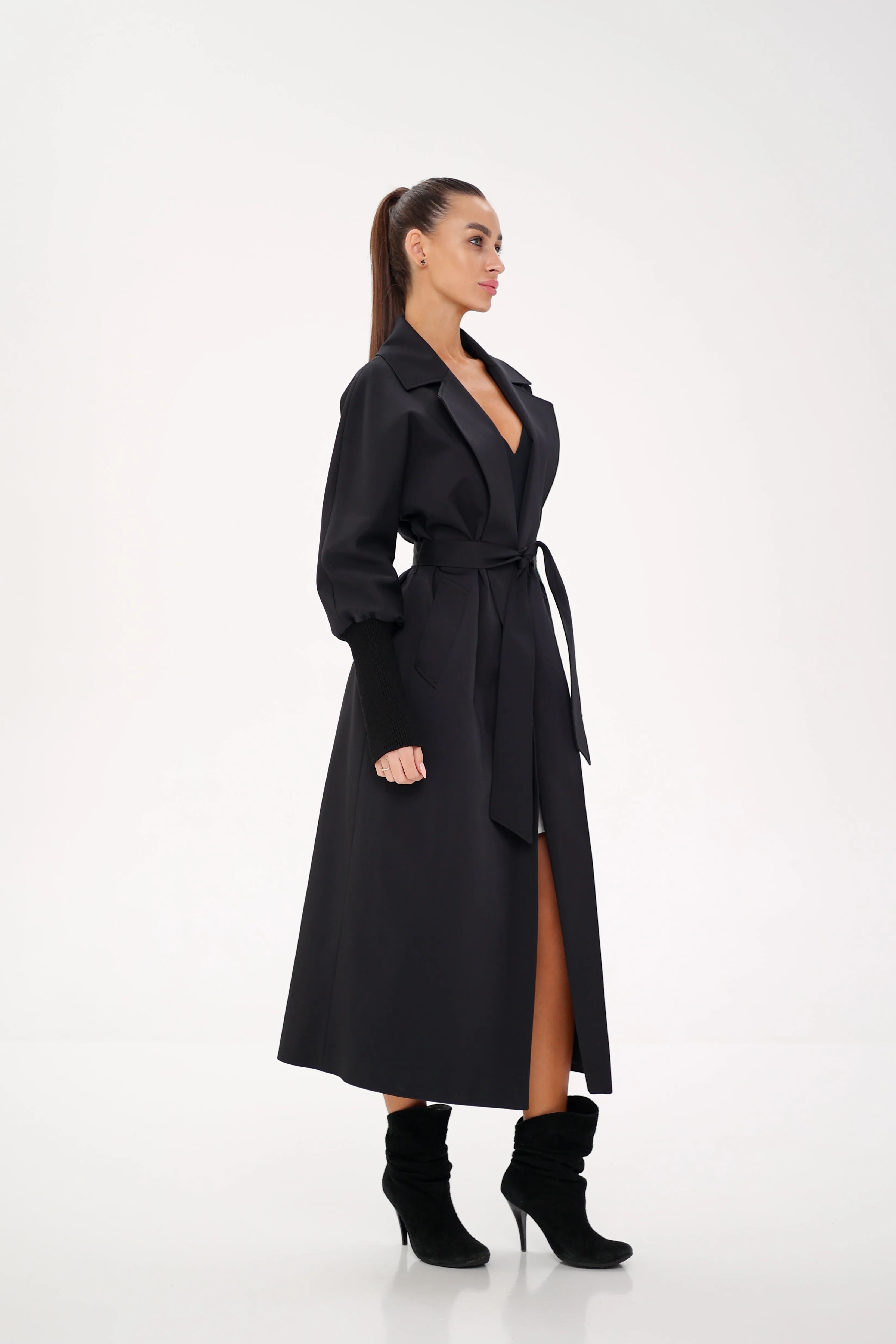 Miru Trench Coat in Black