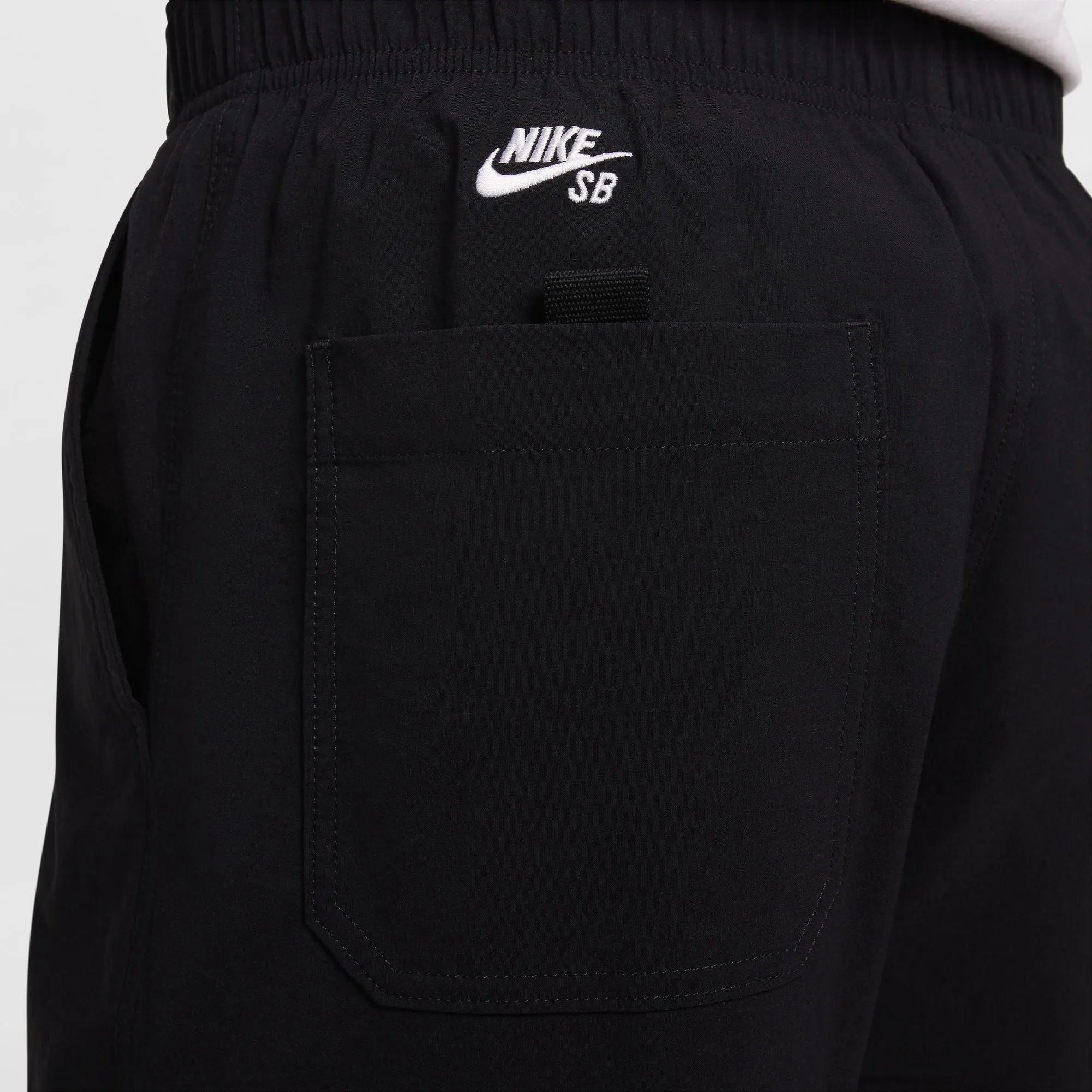 Nike SB Kearny Cargo Skate Pants (Black)