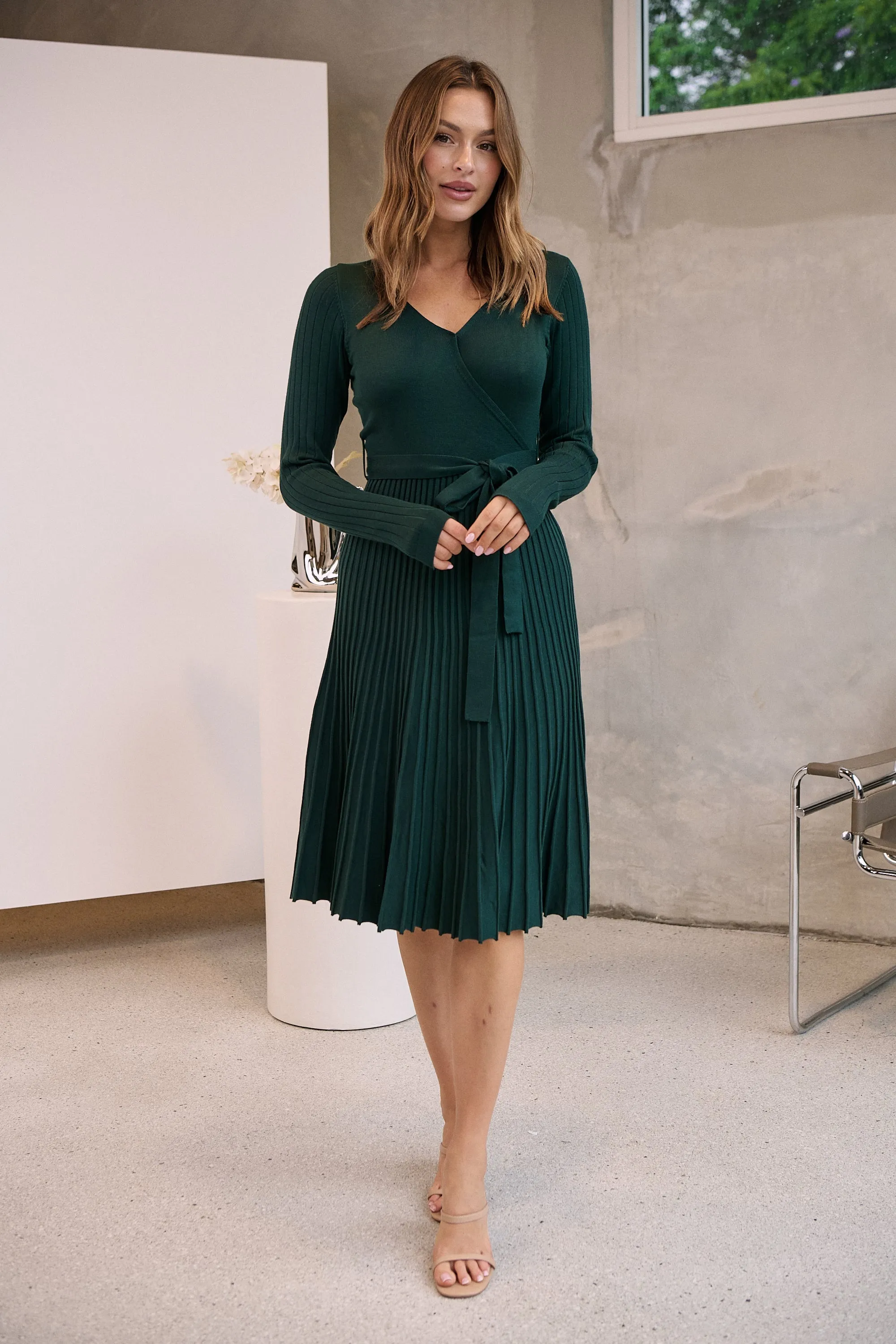 Parker Emerald Long Sleeve Pleated Knit Midi Dress