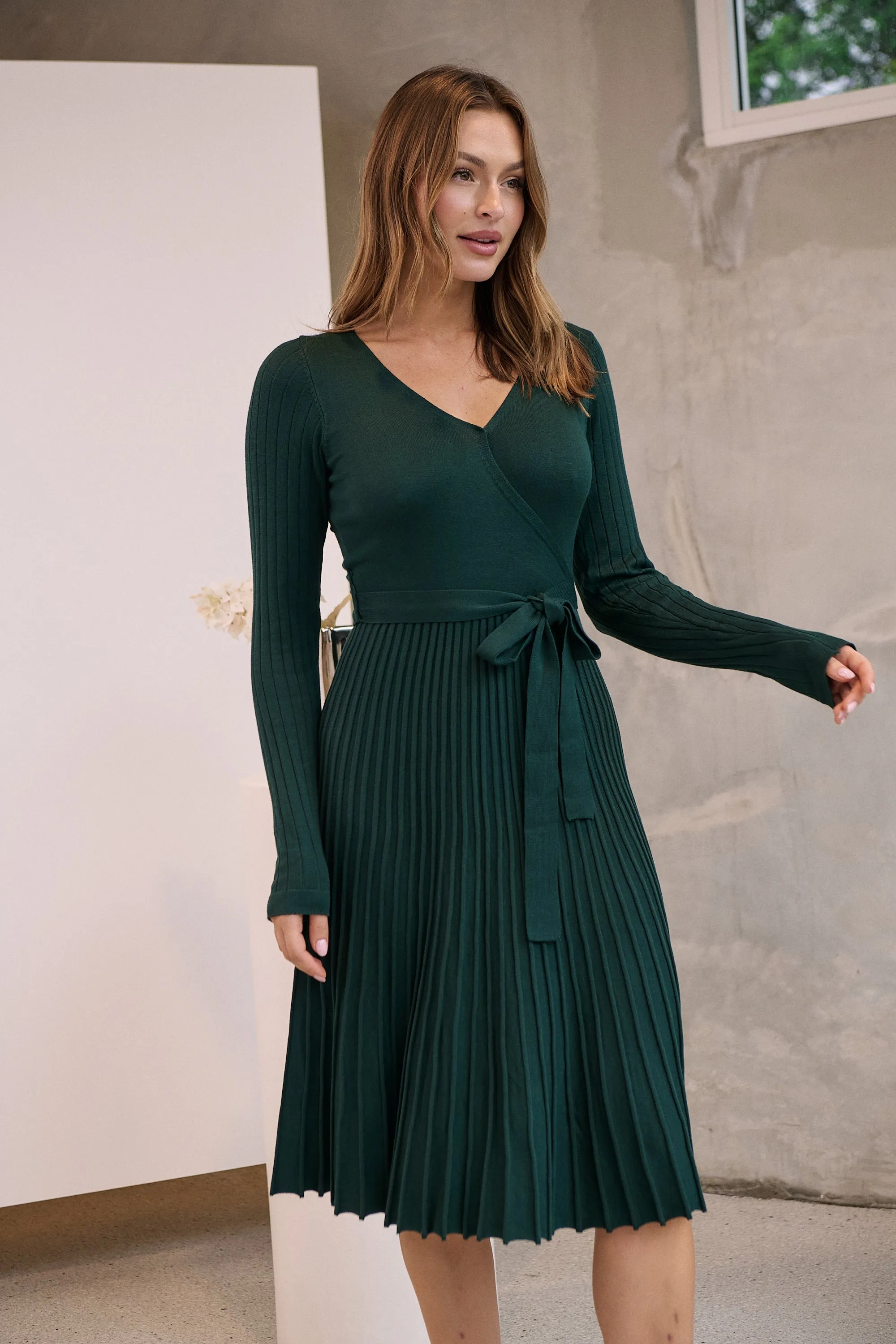 Parker Emerald Long Sleeve Pleated Knit Midi Dress