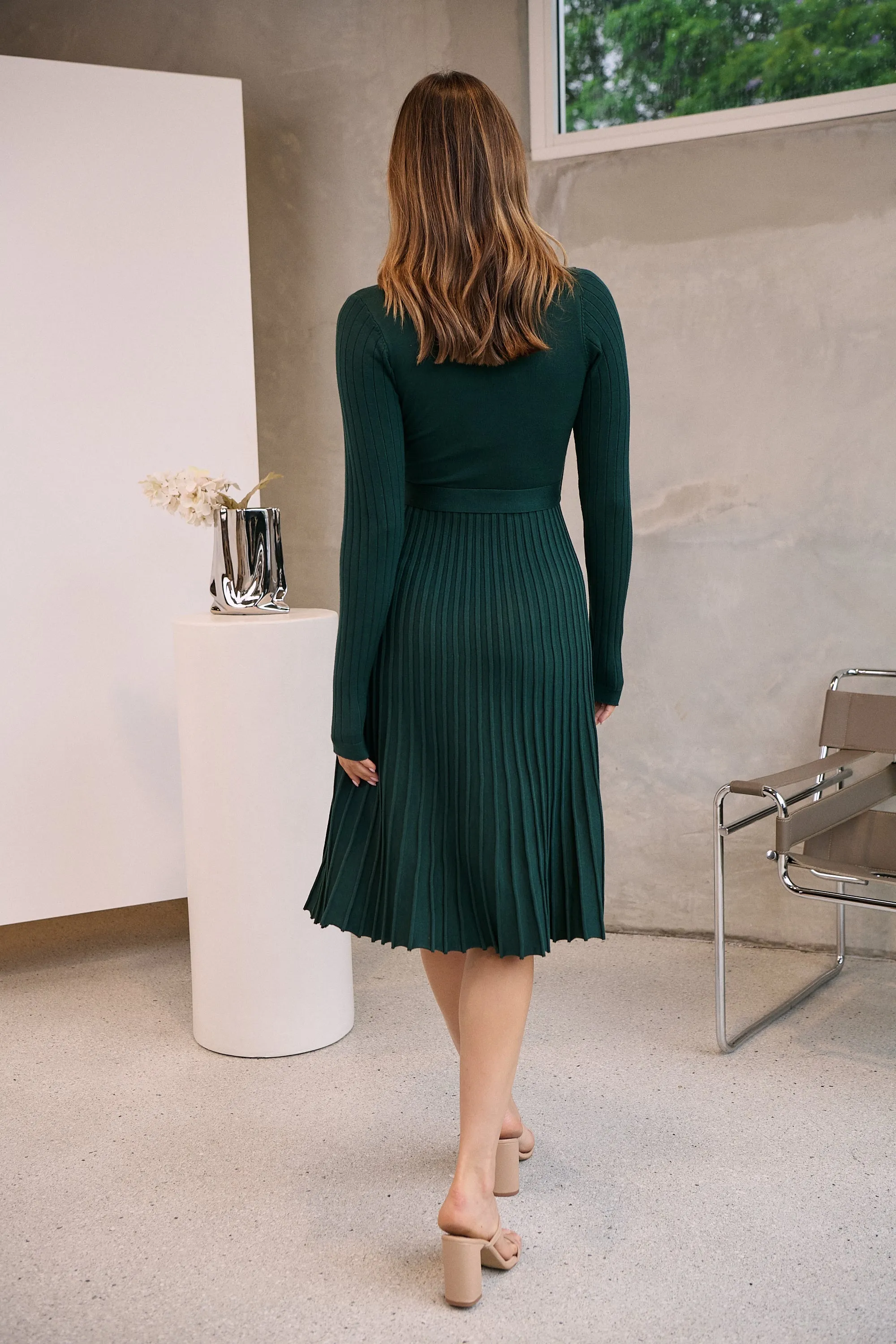 Parker Emerald Long Sleeve Pleated Knit Midi Dress