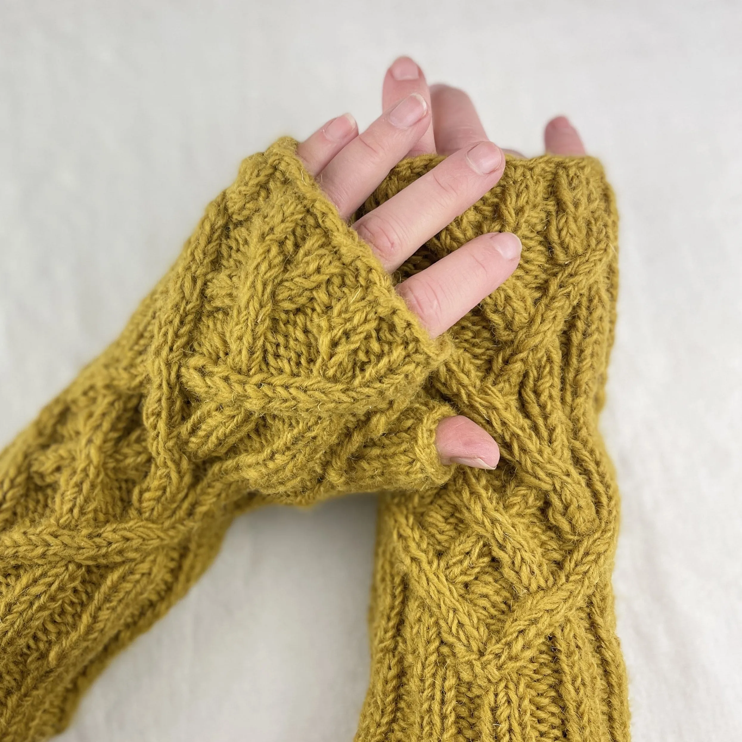 RAJA Cable Knit Wool Lined Wristwarmer Gloves (WS)