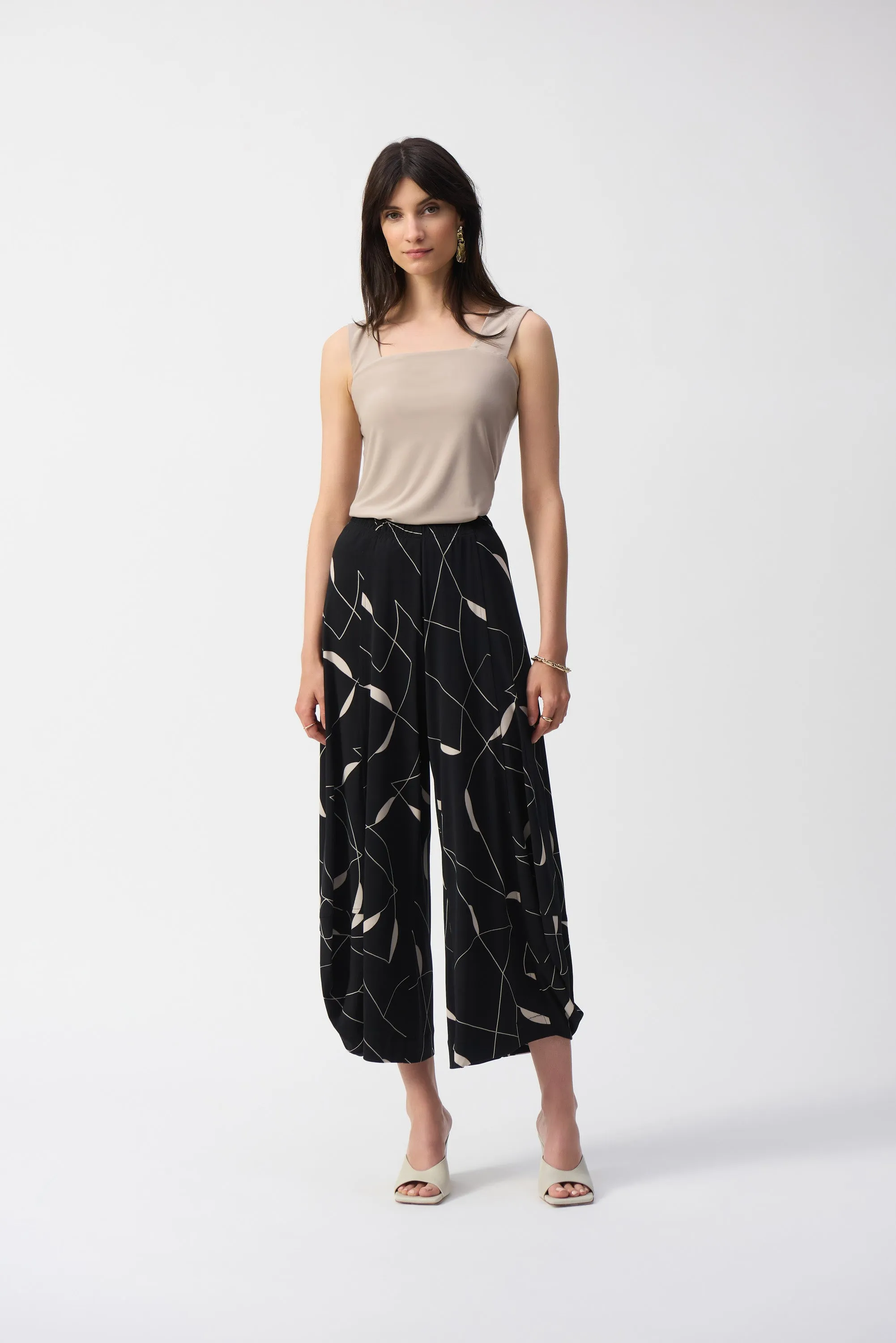 Silky Knit Geometric Print Culotte Pants