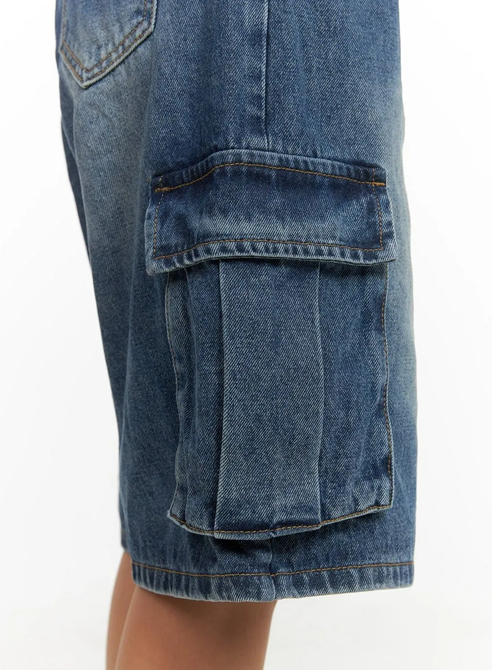 Washed Denim Cargo Jorts CY420